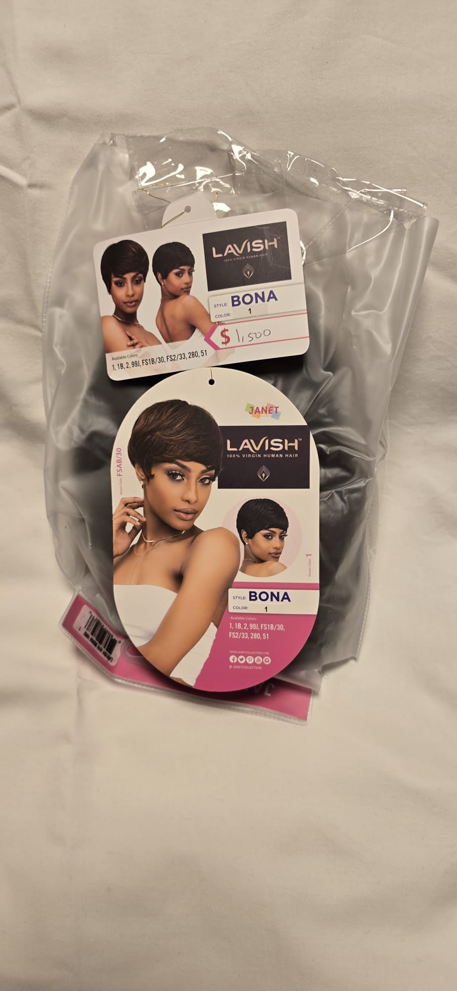 100% Naturligt Hår Peruk | Kort, Svart, Rakt & Silkeslent